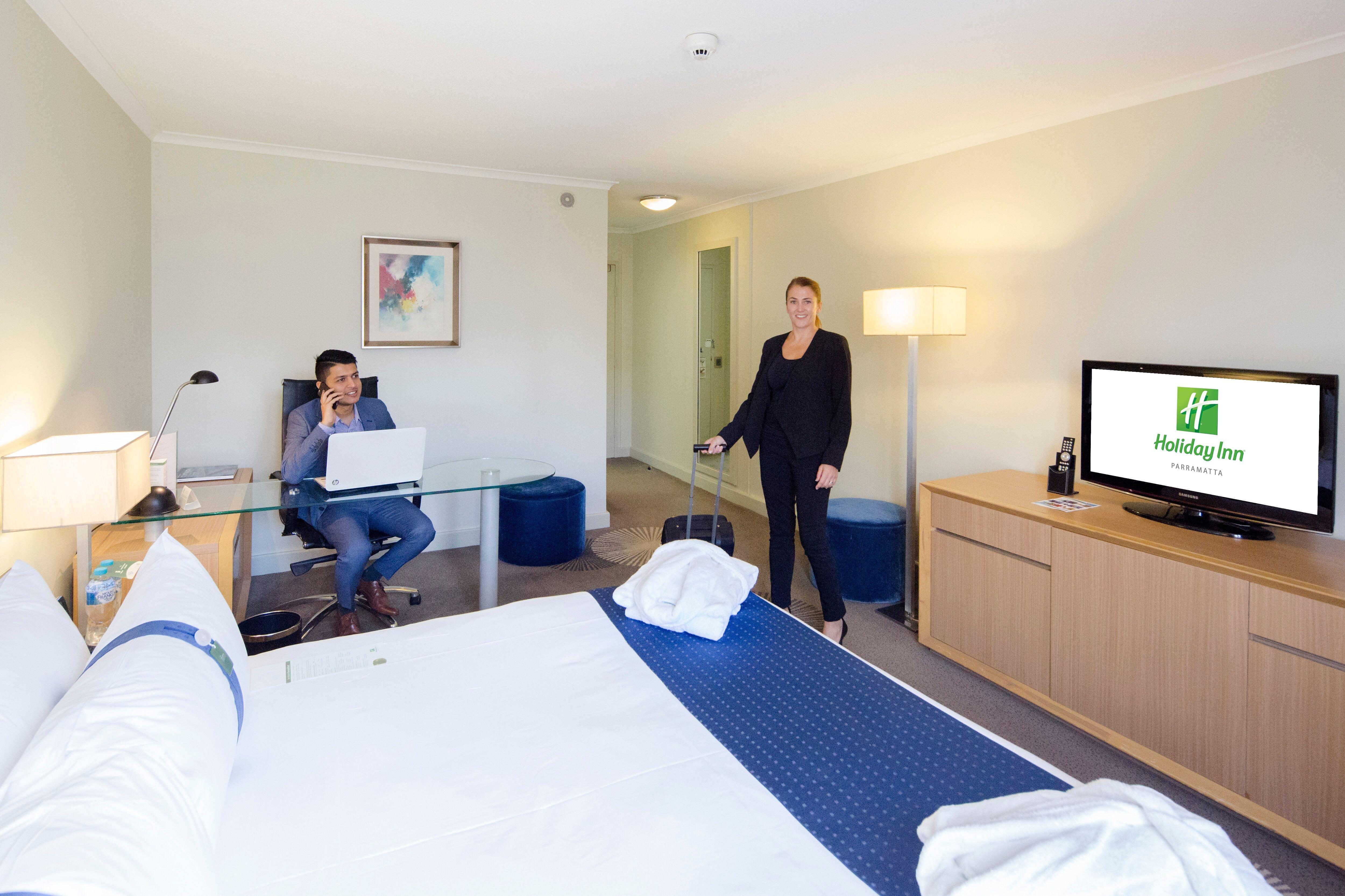 Holiday Inn Parramatta By Ihg Сидни Екстериор снимка