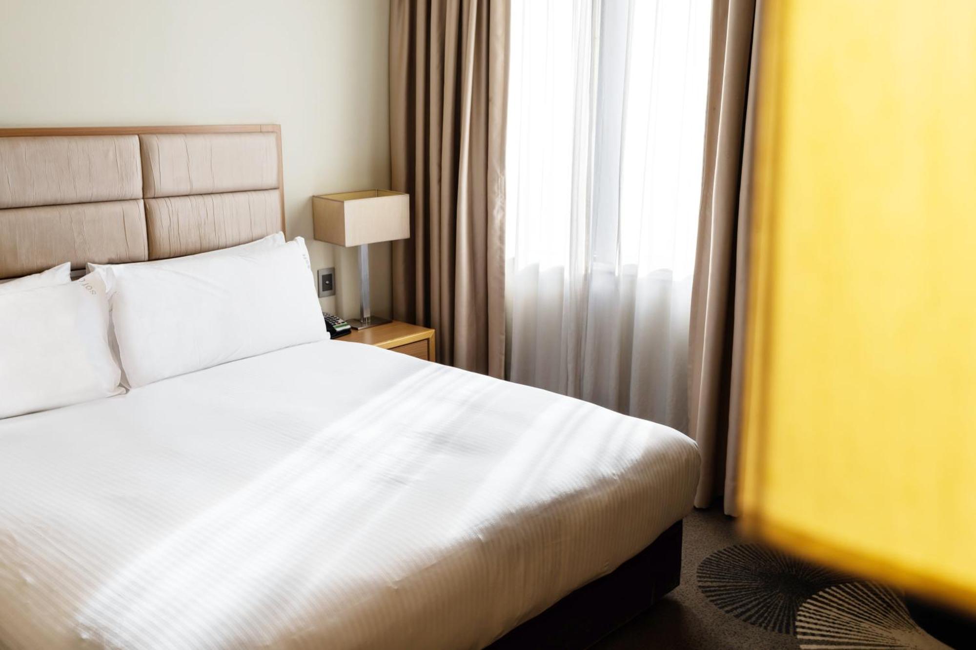 Holiday Inn Parramatta By Ihg Сидни Екстериор снимка
