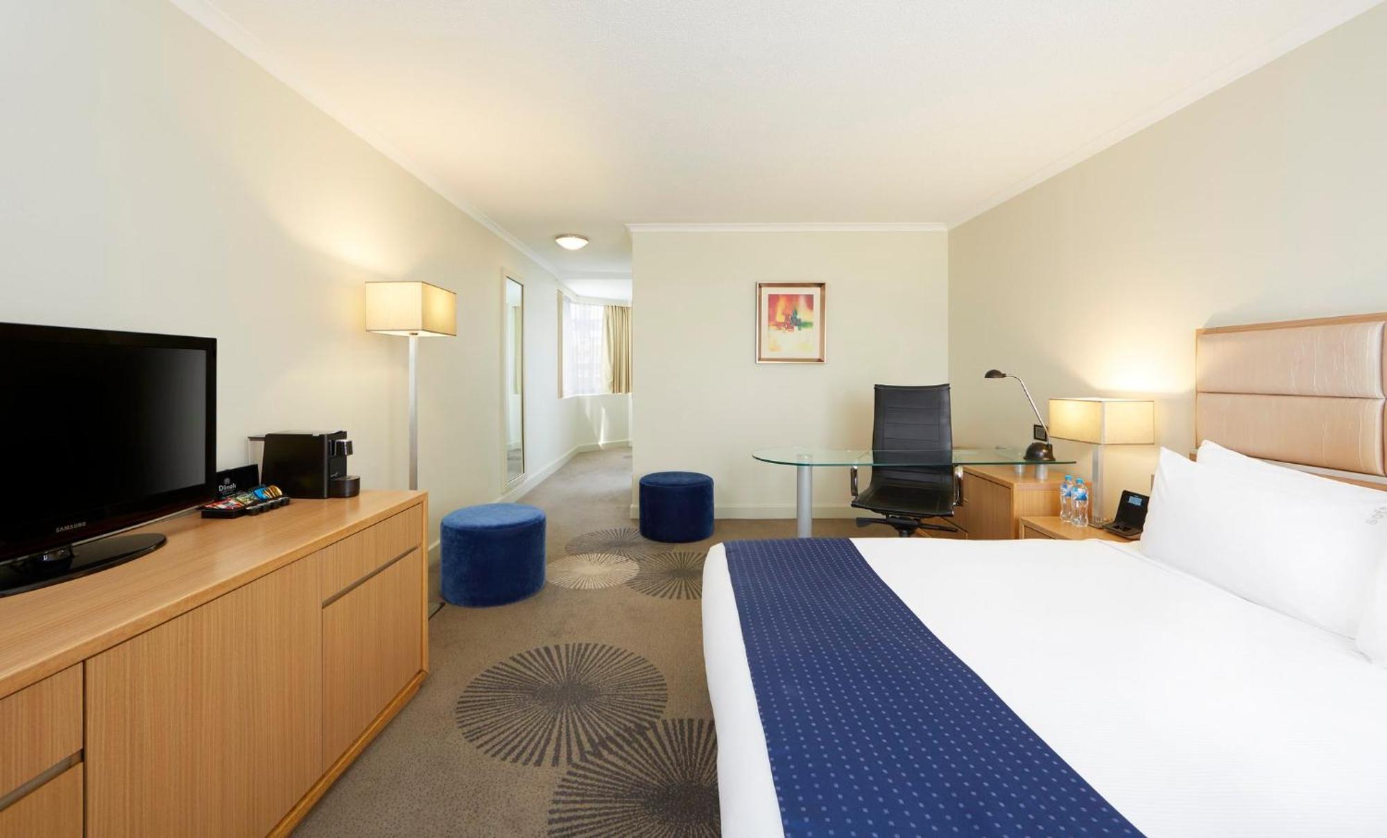 Holiday Inn Parramatta By Ihg Сидни Екстериор снимка